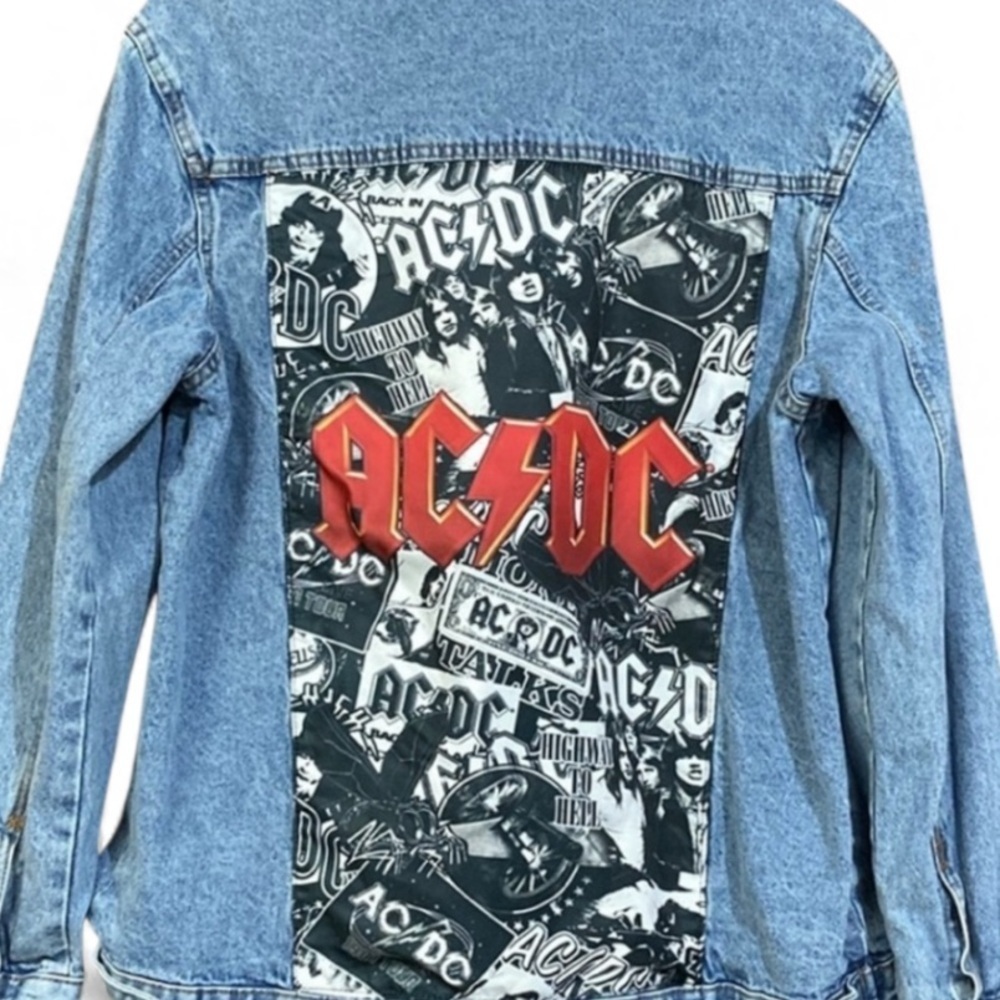 AC-DC Denim Jacket 100% Cotton NWOT - Excellent Gift Rock Fan Apparel 40” Chest - Picture 11 of 16